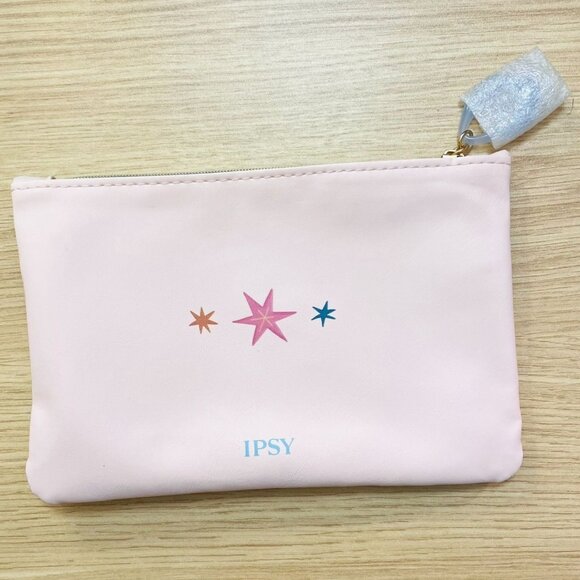 Ipsy Glam Bag Zippered Pouch Cosmetics Bag in Light Pink with Dreamy Designs - Picture 4 of 8